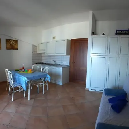 Vacanza Castello Di Gallura Apartment *